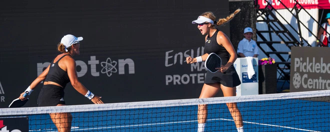 Anna Leigh Waters and Catherine Parenteau competing in women's doubles at the Veolia Cape Coral Open presented by Proton.