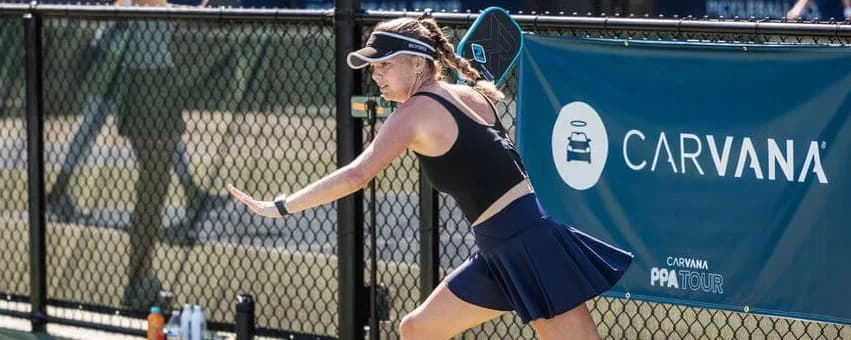 Martina Frantova hitting a forehand