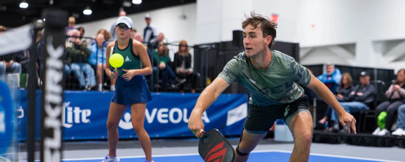 Dylan Frazier and Anna Bright competing at the Veolia Milwaukee Open presented by Miller Lite.